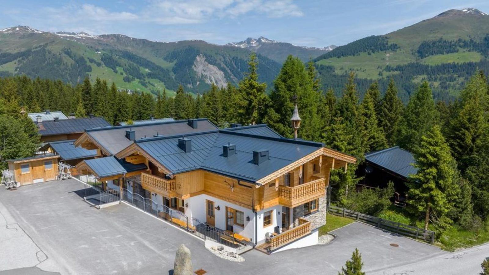 Falkensteinalm Top 3 ケーニヒスライテン エクステリア 写真